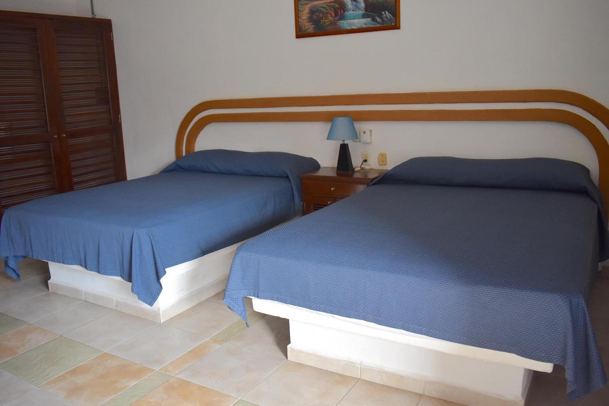 Hotel Plaza Almendros, Isla Mujeres Exterior foto