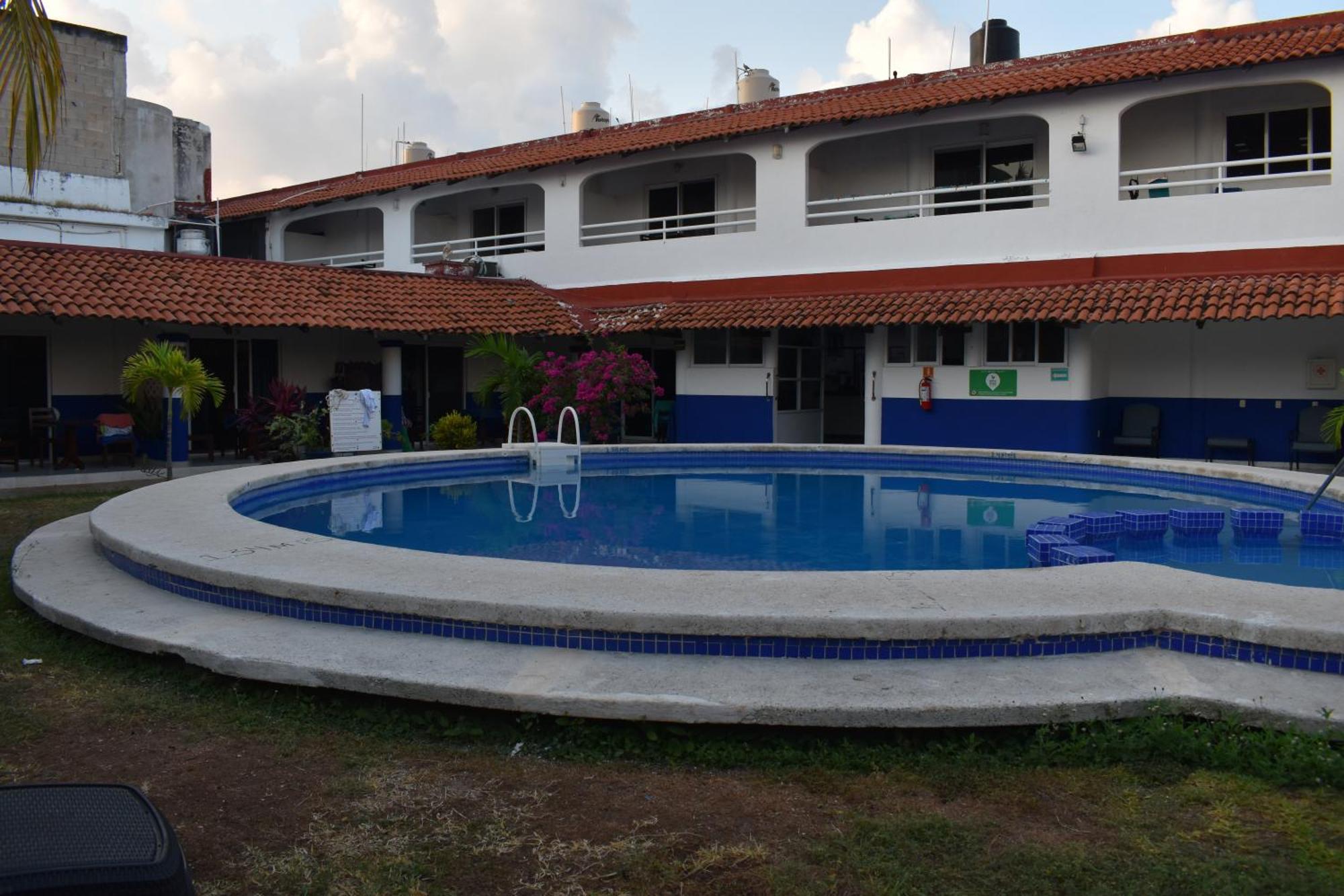 Hotel Plaza Almendros, Isla Mujeres Exterior foto