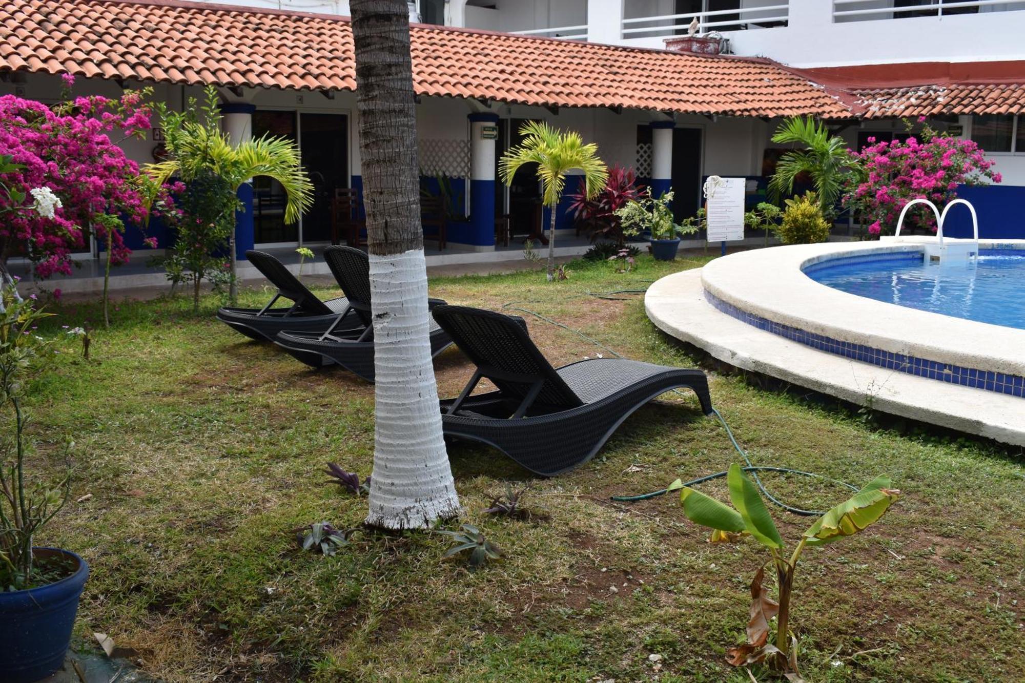 Hotel Plaza Almendros, Isla Mujeres Exterior foto